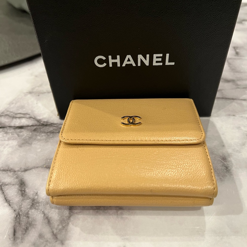 Chanel soft leather wallet
